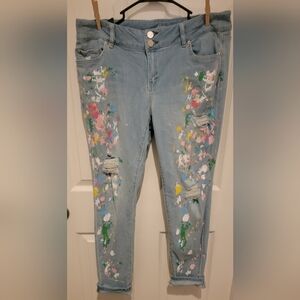 New York & Co painted boyfriend distressed jeans size 8